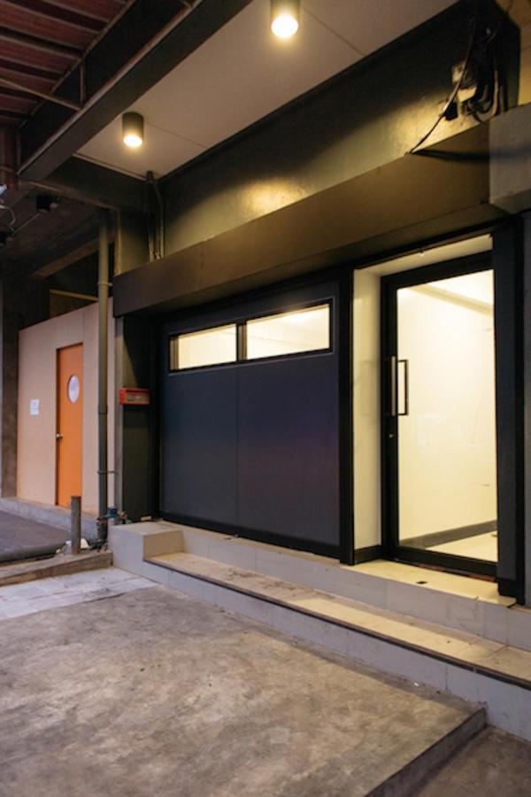 T3 Two Bedrooms Wifi Full Kitchen 1 Min To Bts بانكوك المظهر الخارجي الصورة